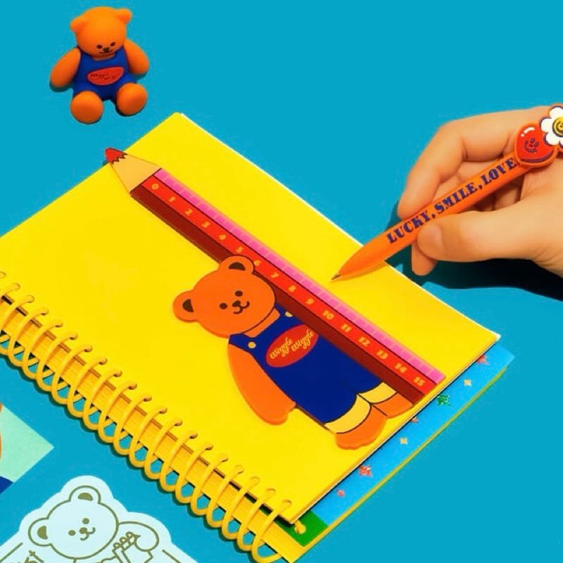 Wiggle Acrylic Ruler
